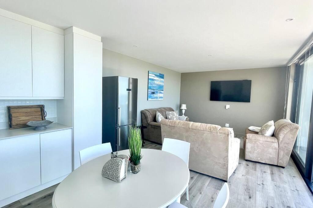 מוסל ביי Exclusive Luxury & Lifestyle Suite מראה חיצוני תמונה